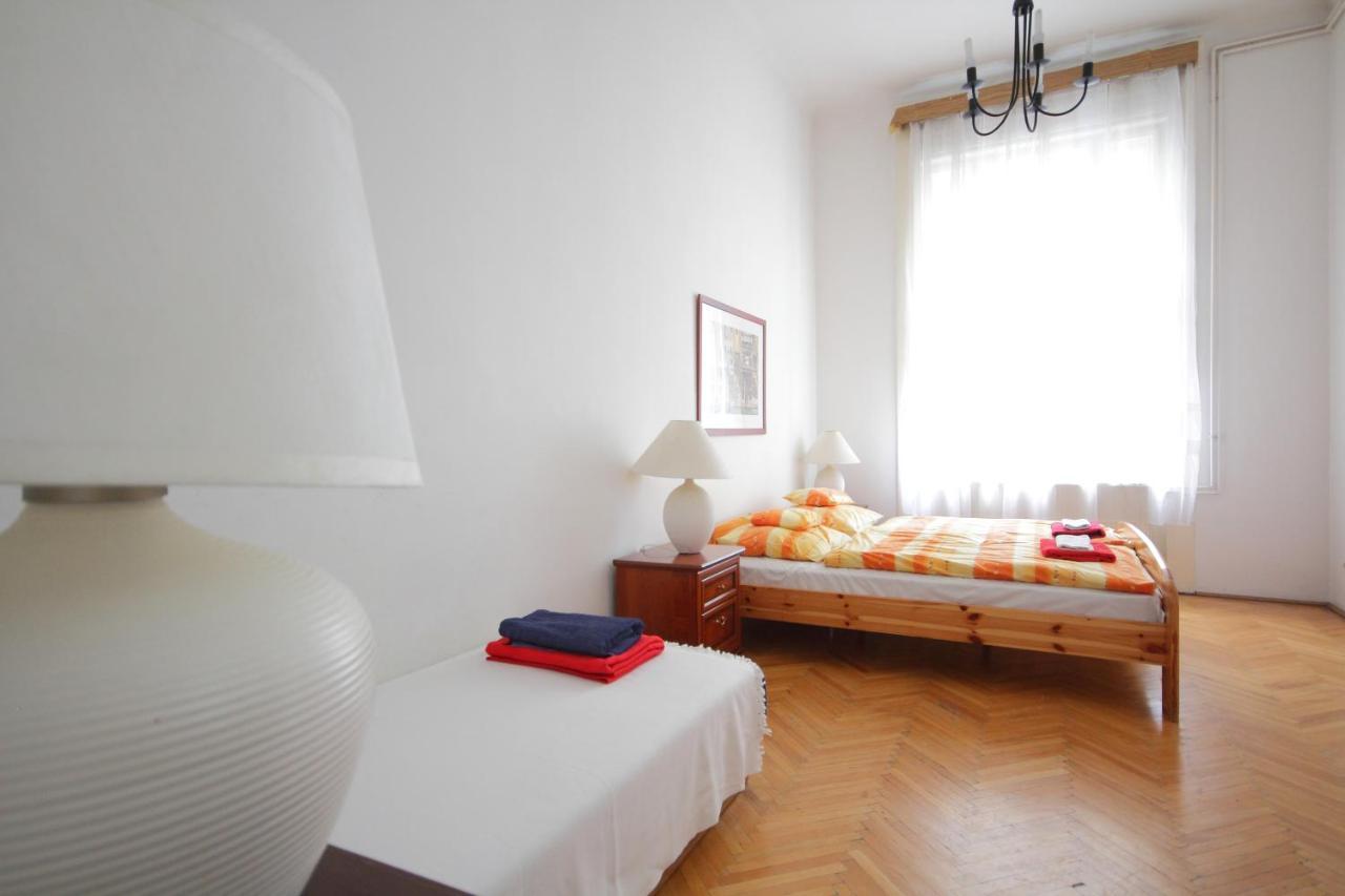 Blue Rose Apartment Budapest Extérieur photo